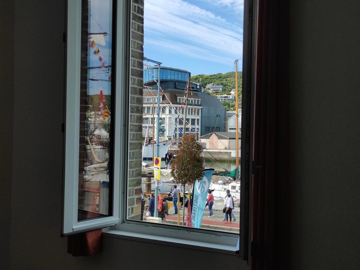 Le Reflet Des Voiles Face Au Port De Fecampアパートメント エクステリア 写真